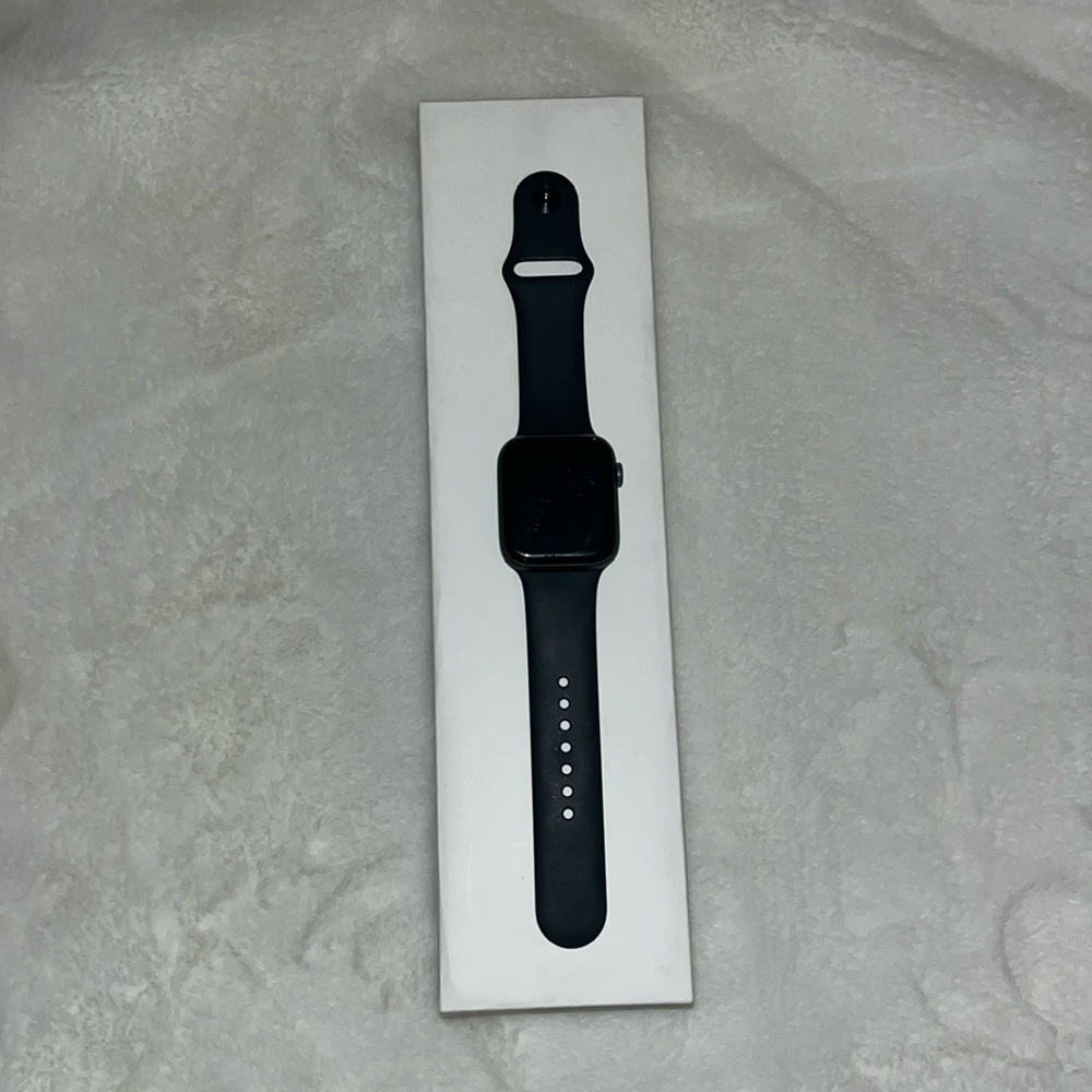 Apple Watch Series 4, 44mm